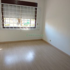Apartamento com 79m², 3 dormitórios, 1 vaga, no bairro Panazzolo em Caxias do Sul para Comprar