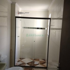 Apartamento com 79m², 3 dormitórios, 1 vaga, no bairro Panazzolo em Caxias do Sul para Comprar