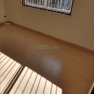 Apartamento com 79m², 3 dormitórios, 1 vaga, no bairro Panazzolo em Caxias do Sul para Comprar