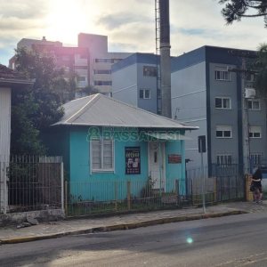 Terreno, no bairro Panazzolo em Caxias do Sul para Comprar
