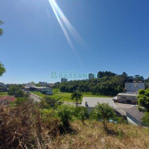 Terreno com 405m², no bairro Cidade Nova em Caxias do Sul para Comprar
