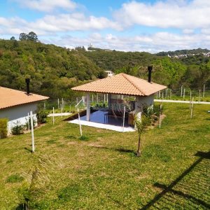 Apartamento com 60m², 2 dormitórios, 1 vaga, no bairro Santa Catarina em Caxias do Sul para Alugar