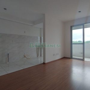 Apartamento com 60m², 2 dormitórios, 1 vaga, no bairro Santa Catarina em Caxias do Sul para Alugar