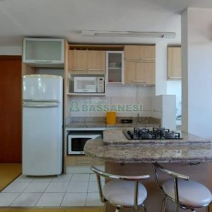 Apto Mobiliado com 59m², 2 dormitórios, 1 vaga, no bairro Santo Antônio em Caxias do Sul para Alugar