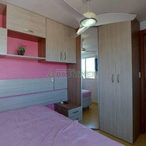 Apto Mobiliado com 59m², 2 dormitórios, 1 vaga, no bairro Santo Antônio em Caxias do Sul para Alugar