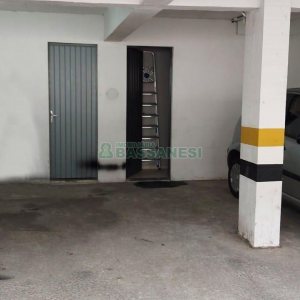 Sobrado com 87m², 2 dormitórios, 1 vaga, no bairro Charqueadas em Caxias do Sul para Comprar