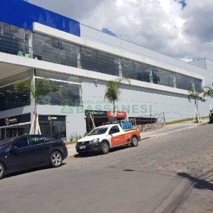 Loja com 112m², no bairro Santa Catarina em Caxias do Sul para Alugar