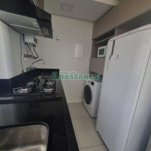 Apto Mobiliado com 38m², 1 dormitório, 1 vaga, no bairro Villagio Iguatemi em Caxias do Sul para Alugar
