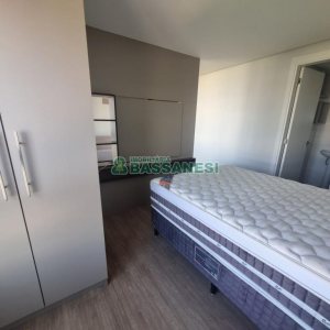 Apto Mobiliado com 38m², 1 dormitório, 1 vaga, no bairro Villagio Iguatemi em Caxias do Sul para Alugar