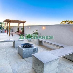 Apto Mobiliado com 38m², 1 dormitório, 1 vaga, no bairro Villagio Iguatemi em Caxias do Sul para Alugar