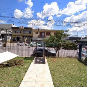 Casa Comercial com 60m², no bairro Kayser em Caxias do Sul para Alugar