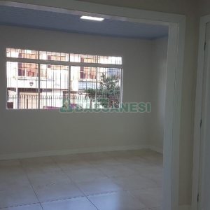 Casa Comercial com 60m², no bairro Kayser em Caxias do Sul para Alugar