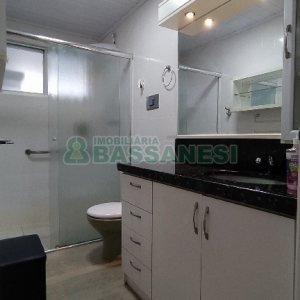Apto Mobiliado com 101m², 3 dormitórios, 2 vagas, no bairro São Pelegrino em Caxias do Sul para Comprar