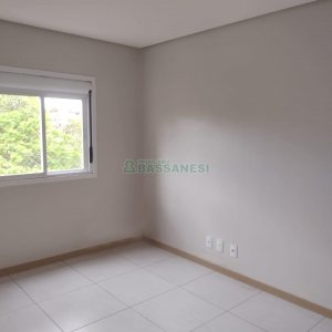 Apartamento com 56m², 2 dormitórios, 1 vaga, no bairro São Caetano em Caxias do Sul para Comprar
