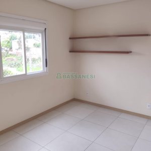 Apartamento com 56m², 2 dormitórios, 1 vaga, no bairro São Caetano em Caxias do Sul para Comprar