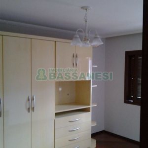 Apartamento com 150m², 3 dormitórios, 2 vagas, no bairro Santa Corona em Caxias do Sul para Comprar