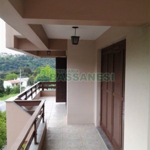 Apartamento com 150m², 3 dormitórios, 2 vagas, no bairro Santa Corona em Caxias do Sul para Comprar