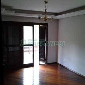 Apartamento com 150m², 3 dormitórios, 2 vagas, no bairro Santa Corona em Caxias do Sul para Comprar