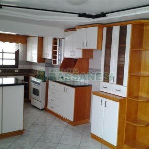 Apartamento com 150m², 3 dormitórios, 2 vagas, no bairro Santa Corona em Caxias do Sul para Comprar