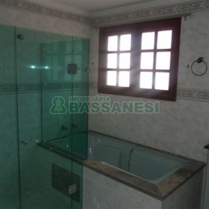 Apartamento com 150m², 3 dormitórios, 2 vagas, no bairro Santa Corona em Caxias do Sul para Comprar