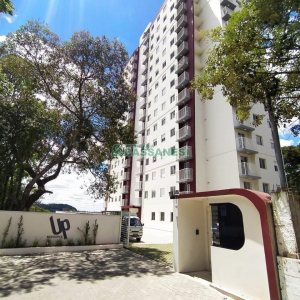 Apartamento com 42m², 2 dormitórios, 1 vaga, no bairro Petrópolis em Caxias do Sul para Alugar