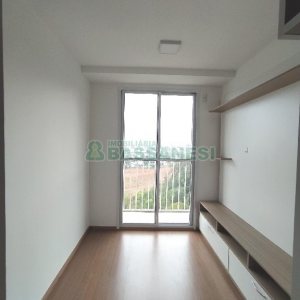 Apartamento com 42m², 2 dormitórios, 1 vaga, no bairro Petrópolis em Caxias do Sul para Alugar