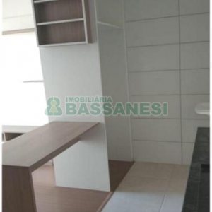 Apartamento com 42m², 2 dormitórios, 1 vaga, no bairro Petrópolis em Caxias do Sul para Alugar