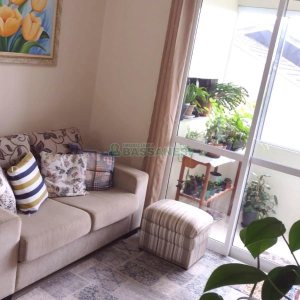 Apartamento com 61m², 2 dormitórios, 1 vaga, no bairro Charqueadas em Caxias do Sul para Comprar