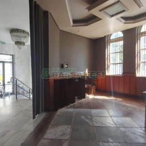 Loja com 3200m², no bairro Centro em Caxias do Sul para Alugar