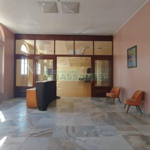 Loja com 3200m², no bairro Centro em Caxias do Sul para Alugar