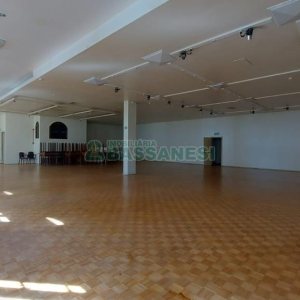 Loja com 3200m², no bairro Centro em Caxias do Sul para Alugar