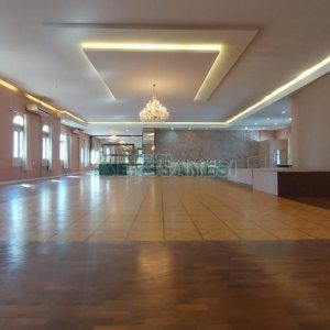 Loja com 3200m², no bairro Centro em Caxias do Sul para Alugar