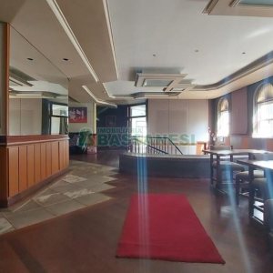 Loja com 3200m², no bairro Centro em Caxias do Sul para Alugar