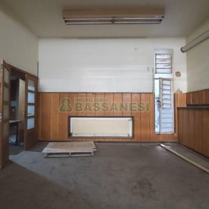 Loja com 3200m², no bairro Centro em Caxias do Sul para Alugar