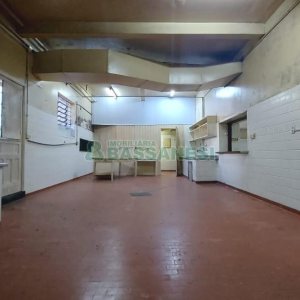 Loja com 3200m², no bairro Centro em Caxias do Sul para Alugar