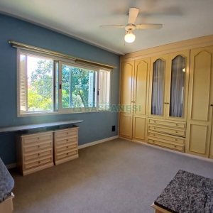 Casa Mobiliada com 611m², 4 dormitórios, 3 vagas, no bairro Petrópolis em Caxias do Sul para Alugar