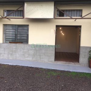 Casa Comercial com 50m², no bairro Santa Corona em Caxias do Sul para Alugar