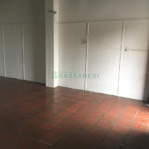 Casa Comercial com 50m², no bairro Santa Corona em Caxias do Sul para Alugar
