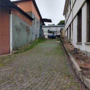 Pavilhão com 1000m², no bairro Centro em Caxias do Sul para Comprar