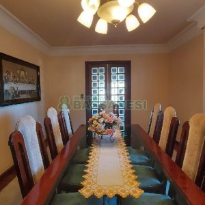 Casa com 405m², 3 dormitórios, 3 vagas, no bairro Colina Sorriso em Caxias do Sul para Comprar