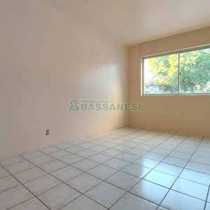 Apartamento com 78m², 3 dormitórios, 1 vaga, no bairro Rio Branco em Caxias do Sul para Alugar