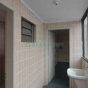 Apartamento com 78m², 3 dormitórios, 1 vaga, no bairro Rio Branco em Caxias do Sul para Alugar