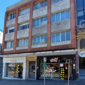 Apartamento com 100m², 3 dormitórios, no bairro São Pelegrino em Caxias do Sul para Alugar