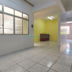Apartamento com 100m², 3 dormitórios, no bairro São Pelegrino em Caxias do Sul para Alugar