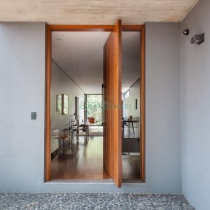 Casa com 484m², 3 dormitórios, 2 vagas, no bairro Linha 40 em Caxias do Sul para Comprar