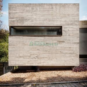 Casa com 484m², 3 dormitórios, 2 vagas, no bairro Linha 40 em Caxias do Sul para Comprar