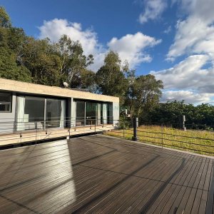 Casa com 484m², 3 dormitórios, 2 vagas, no bairro Linha 40 em Caxias do Sul para Comprar