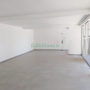Loja com 90m², no bairro Centro em Caxias do Sul para Alugar