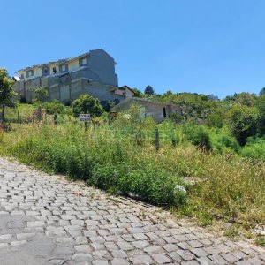 Terreno, no bairro Nossa Senhora das Graças em Caxias do Sul para Comprar