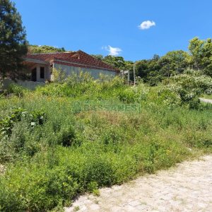 Terreno, no bairro Nossa Senhora das Graças em Caxias do Sul para Comprar